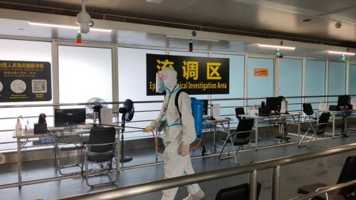 “五一”来临 广州海关筑牢口岸检疫防线-2.jpg