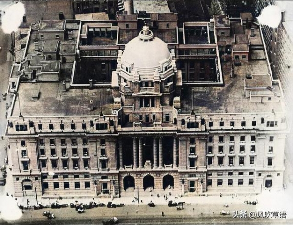 1927年，英国人航拍的上海外滩，海关大楼和沙逊大厦都在建造中-8.jpg