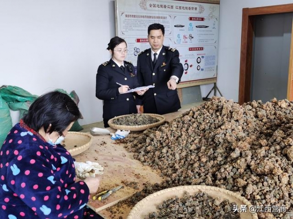 南昌海关助力江西中医药产业 打通内外“双循环”-1.jpg