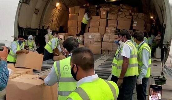 中国大批援助抵达印度，却被扣押在海关吃灰？成千上万人白白丧命-4.jpg