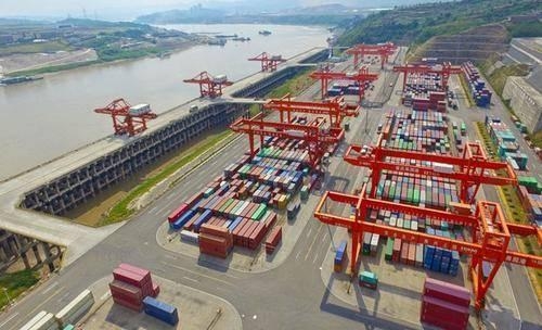 西洽会来了 | 6513.4亿元！2020年重庆进出口总值同比增长12.5%-2.jpg