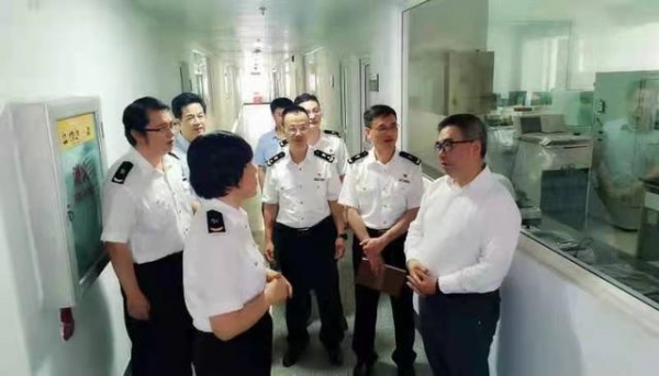 福建省市场监管局调研组一行赴福州海关技术中心调研-2.jpg