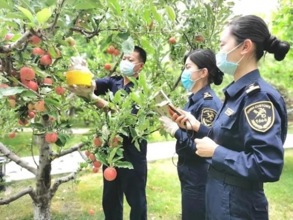 把学习党史同解决实际问题结合起来-9.jpg