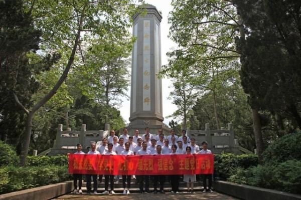 寻访百年党史 传承红色基因——广西凭祥综合保税区、广西自贸试验区崇左片区举办党史学习教育专题培训班-14.jpg