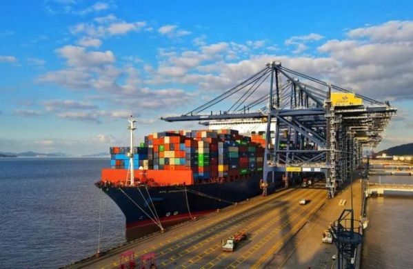 我为群众办实事 | 宁波海关助力世界一流强港建设再攀高峰-3.jpg