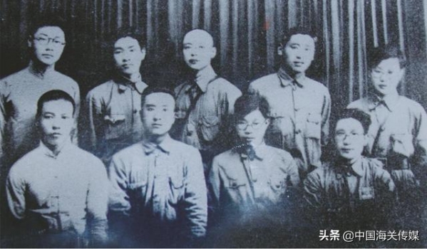 救亡图存（上）——积极投身抗战-1.jpg