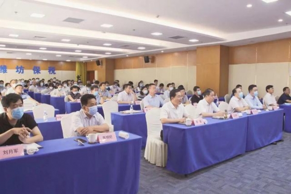 综合保税区举行学习贯彻习近平总书记“七一”重要讲话精神宣讲报告会-2.jpg