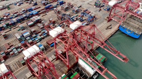 海关总署：前10个月我国进出口增长1.1%-1.jpg