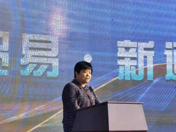 银川综合保税区“一带一路”跨境电商国际卡车班列正式开通，全球生意人提速提效-3.jpg