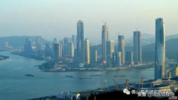地标崛起！珠海保税区添340米高楼！华发新经济总部将动工-2.jpg