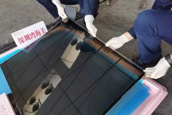 深圳湾海关查获价值500余万伪报进境手机液晶显示屏-1.jpg