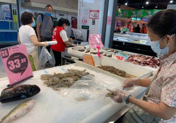 冷链食品怎么吃更安全？能否停止冷链食品进口？海关总署回应-2.jpg