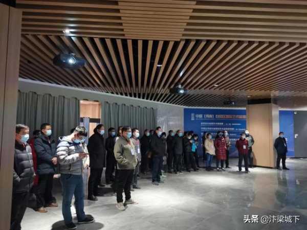 河南国际艺术品保税仓：河南大学法学院培训中心一行赴此参观-1.jpg