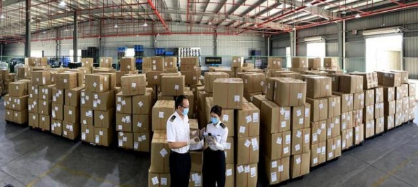 泉州海关：晋江陆地港重启跨境电商5个月出口突破500万件-1.jpg