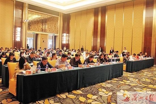 提升服务能力助推企业发展 莆田市进出口商会第三届会员代表大会暨三届一次理事会举行-1.jpg