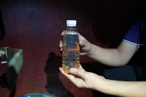 黄埔海关破获走私红油案 捣毁7个红油加工窝点-2.jpg
