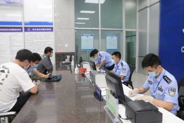 保税港国门“把关人”-12.jpg