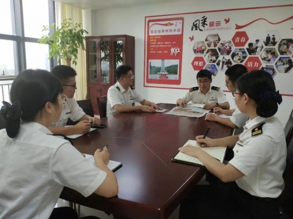 七种能力！海关人集齐葫芦娃特效属性-14.jpg