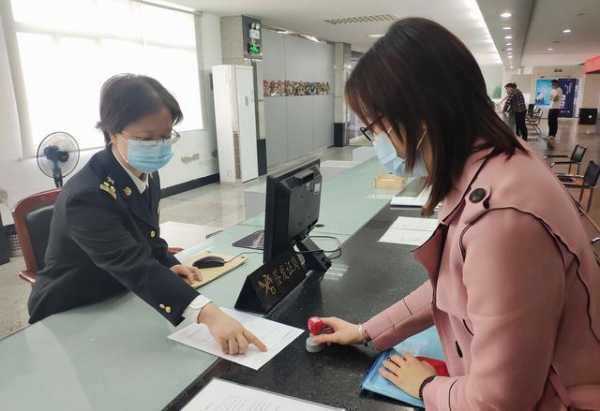 黄埔海关：“智能审核”原产地签证跑入5G时代-1.jpg