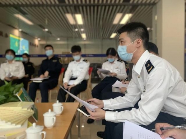 青“莲”说——致我们的2035-13.jpg