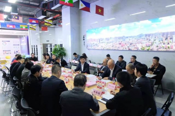 石狮市国际商会 石狮市进出口商会会址揭牌-5.jpg