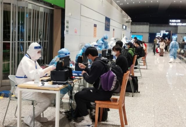 广州海关加强冬季疫情防控-1.jpg