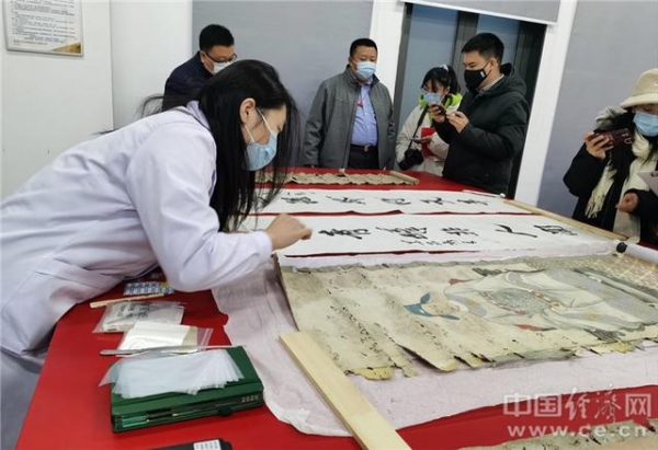 时光匠人——天竺保税区的文物修复师-6.jpg
