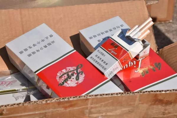 钦州海关查获涉嫌走私香烟168万支，抓获涉案人员1名-4.jpg