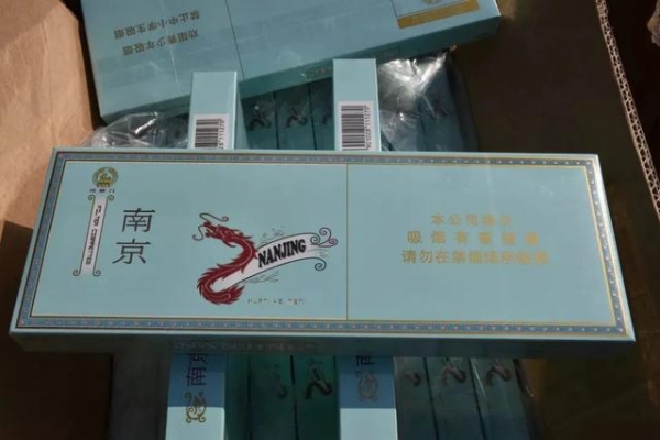 钦州海关查获涉嫌走私香烟168万支，抓获涉案人员1名-7.jpg