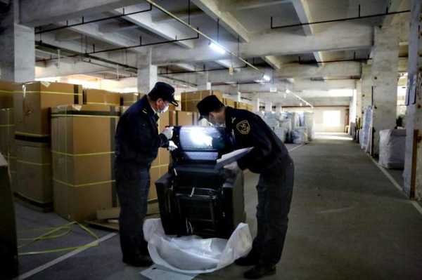 深圳海关创新监管助力中国造家具出口海外，11月出口总额同比增长五成-1.jpg