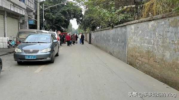 四川成都：菜市场又开始实行进出口分流，出门做好防护不必恐慌-5.jpg