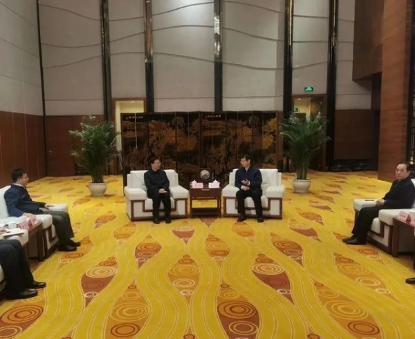 进出口银行党委委员、副行长谢平赴江苏调研，与江苏省委常委、苏州市委书记许昆林会谈-1.jpg