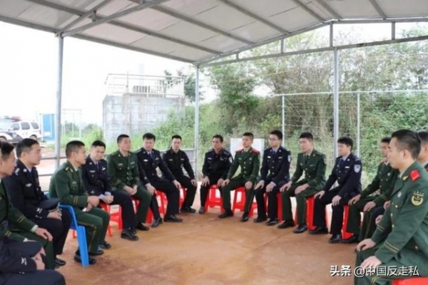 【北仑河记忆】海关执勤武警的小故事-1.jpg