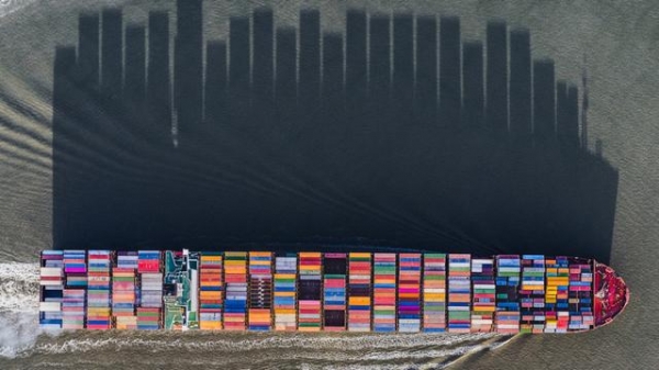 逆风翻盘：全球贸易将下滑5.6%，中国创29万亿元进出口总值纪录-3.jpg