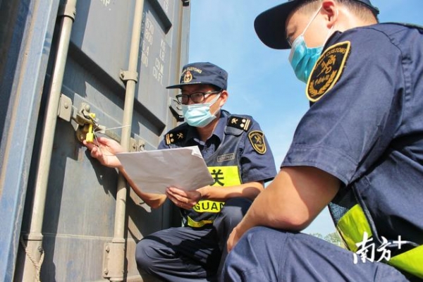 深圳“湾区号”累计发运货物突破万吨，海关助中欧班列跑出加速度-2.jpg