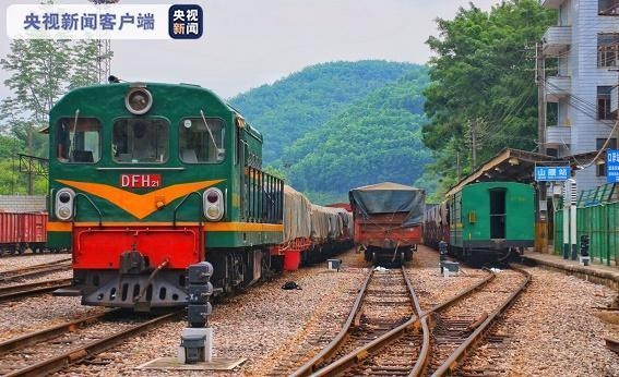 超55万吨 今年中越国际铁路进出口货物成绩单来了→-2.jpg