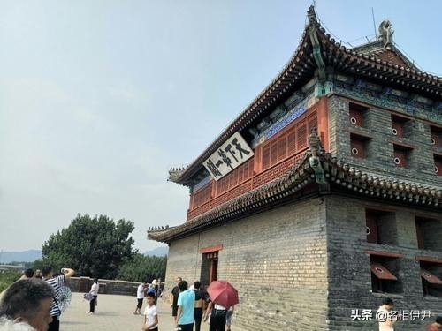 「民间故事」施巧记王羲之题名三海关-4.jpg