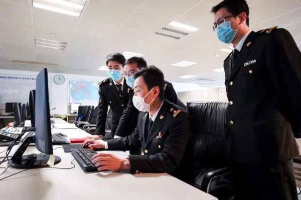 周琰：“智剑”出鞘守国门-3.jpg
