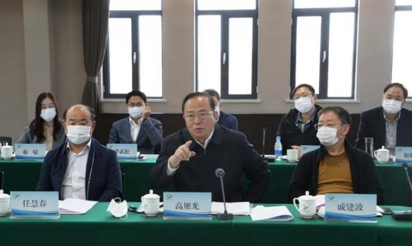 威海市政协视察威海综合保税区开发建设情况-1.jpg