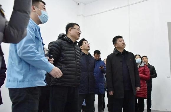 中国银保监会中国进出口银行领导到我县调研-10.jpg