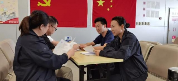 学贯五中全会 | 虹桥机场海关：同频共振润人心 携手奋进新征程-5.jpg