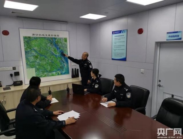 广州海关创新水上缉私作战指挥模式提高打私效能-4.jpg