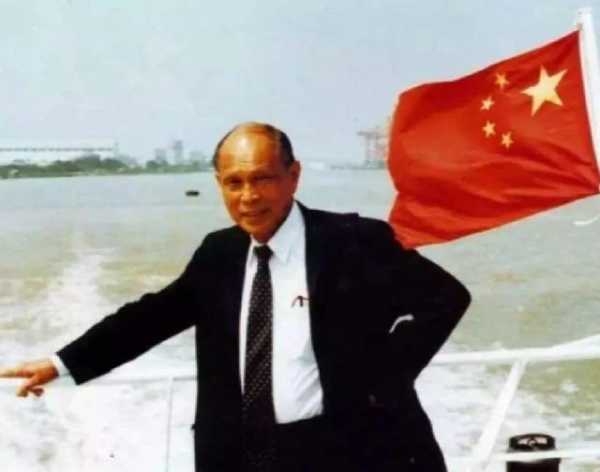 抗美援朝，霍英东打通海关，勇闯海峡，千方百计为志愿军送物资-3.jpg