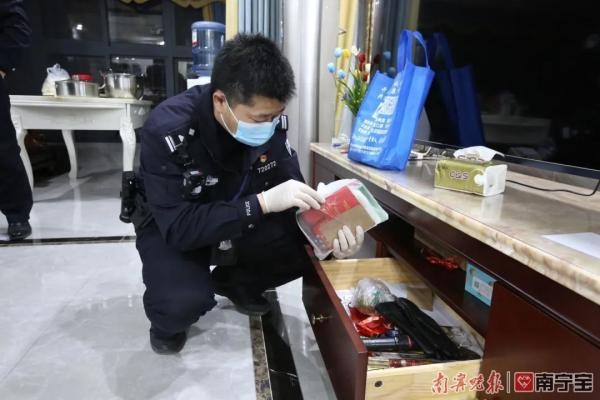 案值6.6亿元！桂粤海关联手破获走私榴莲大案-4.jpg