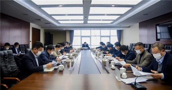 威海综合保税区召开工委会议传达市委经济工作会议精神-1.jpg