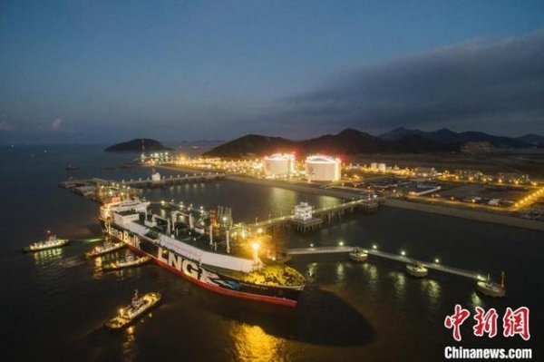浙江自贸区落地全国单笔保税油品仓单质押融资业务-1.jpg