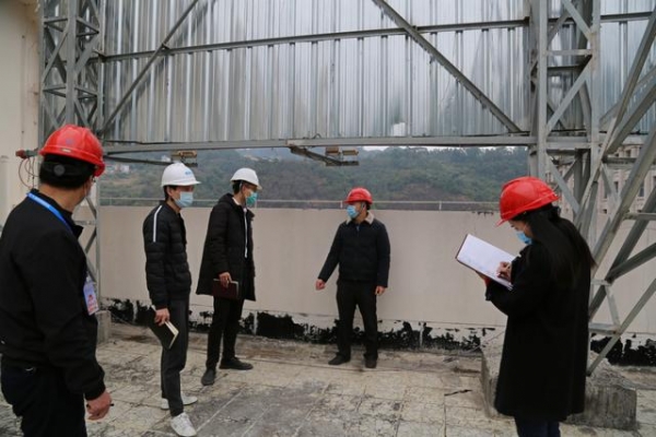 广西凭祥综合保税区管委会、中国（广西）自由贸易试验区崇左片区管委会推进2021年春节期间安全生产工作-3.jpg