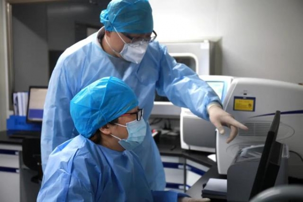 荣成海关，防疫屏障再筑牢：PCR实验室投入运行-2.jpg
