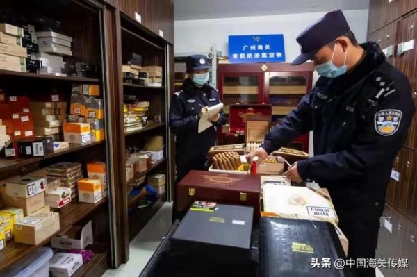 17个海关集中打击走私雪茄 案值约2.28亿元-1.jpg