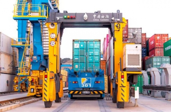 先期机检+智能审图！青岛海关进出口货物实现智能查验，通关时效大幅提升-1.jpg
